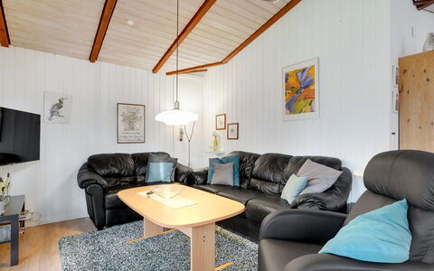 Massie - 30Km from the Sea: House, Home, Roof, Cottage, Estate, Landscaping, Garden Buildings, Siding, Farmhouse
