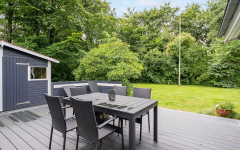 Massie - 30Km from the Sea: Cottage, Home, House, Roof, Porch, Estate, Siding, Garden Buildings, Farmhouse, Yard