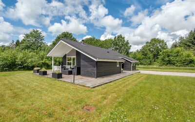 Estrid - 30Km from the Sea
