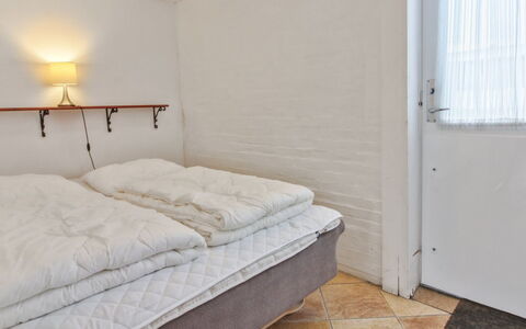 Wemund - 500M from the Sea: 