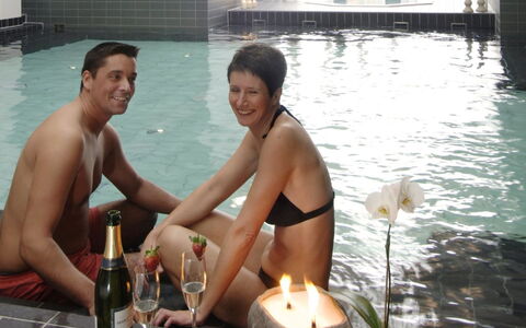 Fanny - 2Km from the Sea: Drinkware, Fun, Leisure, Swimming Pool, Vacation
