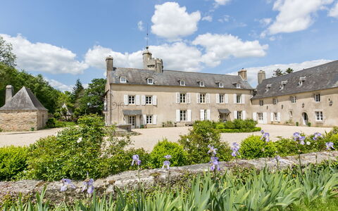 Penguilly: Sky, Plant, Cloud, Building, Window, Tree, Grass, House, Landscape, Terrestrial Plant