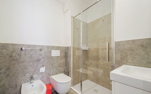 Rapallo 260: Plumbing Fixture, Property, Bathroom, Building, Interior Design, House, Architecture, Floor, Flooring