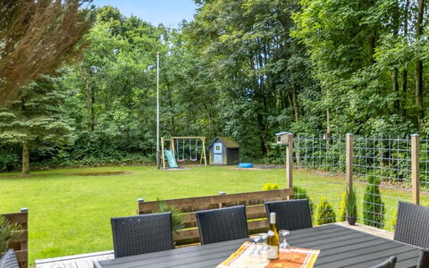 Marret - 30Km from the Sea: Cottage, Home, House, Roof, Porch, Estate, Siding, Garden Buildings, Farmhouse, Yard