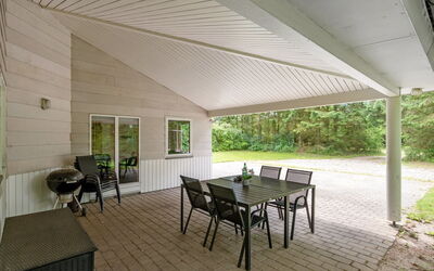 Absalon - 29Km from the Sea