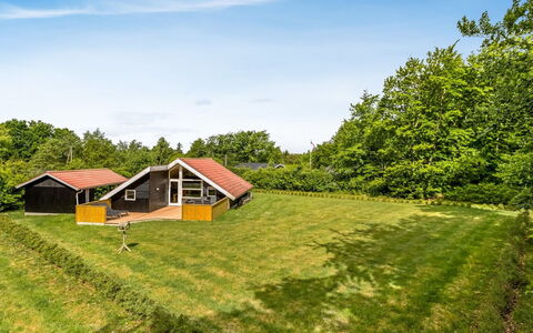 Tiia - 29Km from the Sea: Cottage, Home, House, Roof, Porch, Estate, Siding, Garden Buildings, Farmhouse, Yard