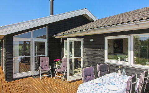 Hampus - 500M from the Sea: Architecture, Roof, Home, Composite Material, Daylighting, Siding, Driveway