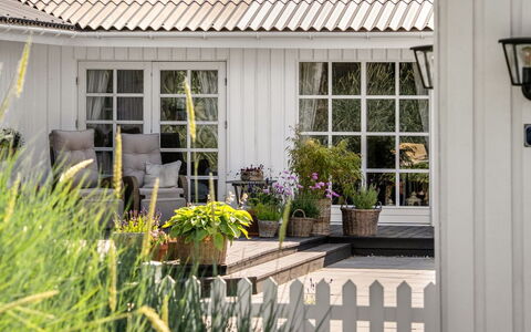 Gunnulf - 750M from the Sea: Shrub, Flowerpot, House, Home, Garden, Cottage, Door, Siding, Houseplant
