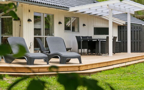 Juke - 425M from the Sea: Cottage, Home, House, Roof, Porch, Estate, Siding, Garden Buildings, Farmhouse, Yard