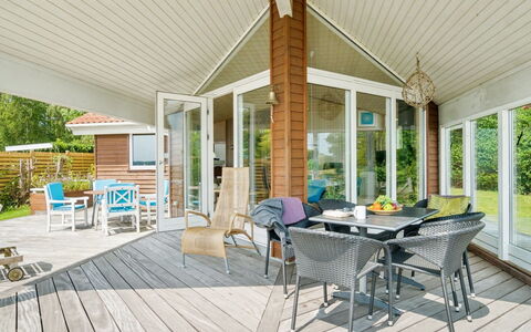 Brunman - 10M to the Fjord: Cottage, Home, House, Roof, Porch, Estate, Siding, Garden Buildings, Farmhouse, Yard