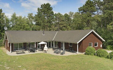 Hughe - 300M from the Sea: Roof, House, Home, Cottage, Door, Siding, Deck, Porch, Plank, Hardwood