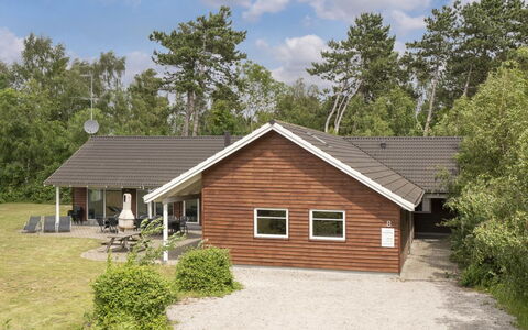 Lottje - 300M from the Sea: Swimming Pool, Outdoor Furniture, Furniture, Resort, Flagstone, Eco Hotel, Shade, Chair, Leisure, Estate