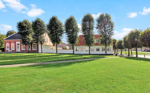 Reeta - 32Km from the Sea: Roof, House, Land Lot, Home, Cottage, Estate, Garden Buildings, Shade, Log Cabin, Landscaping