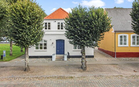 Reeta - 32Km from the Sea: Roof, House, Land Lot, Home, Cottage, Estate, Garden Buildings, Shade, Log Cabin, Landscaping