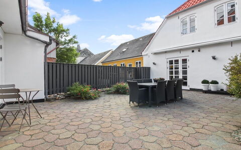 Reeta - 32Km from the Sea: Roof, House, Land Lot, Home, Cottage, Estate, Garden Buildings, Shade, Log Cabin, Landscaping