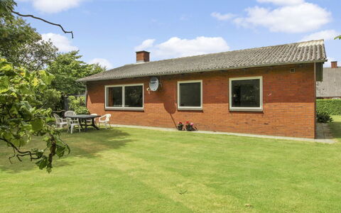 Claudia: Estate, Farm