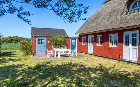 Kielo - 10Km from the Sea: Blue, Shrub, Cottage, Groundcover, Garden, Estate, Shade, Landscaping, Farmhouse, Eco Hotel