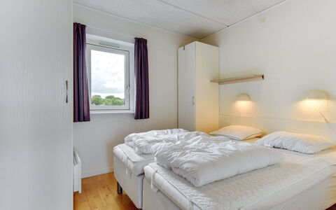 Sofija: Bedroom, Bed, Bed Sheet, Bedding, Ceiling, Floor, Bed Frame, Mattress, Dormitory, Hotel