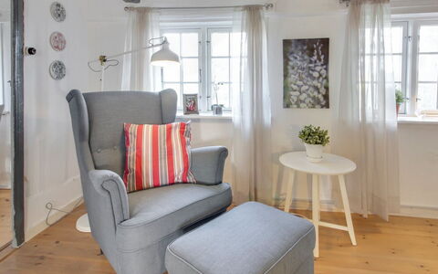 Segut: Furniture, Interior Design, Chair, Flooring, Table, Resort, Floor, Ceiling, Room, Eco Hotel