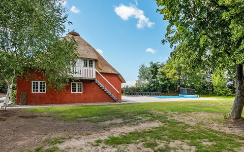 Alitta - 27Km from the Sea: Roof, House, Land Lot, Home, Cottage, Estate, Garden Buildings, Shade, Log Cabin, Landscaping