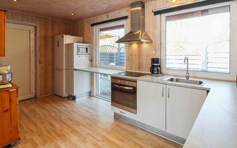 Edy - 25Km from the Sea: Wood, Kitchen, Ceiling, Flooring, Interior Design, Major Appliance, Floor, Countertop, Kitchen Appliance, Room