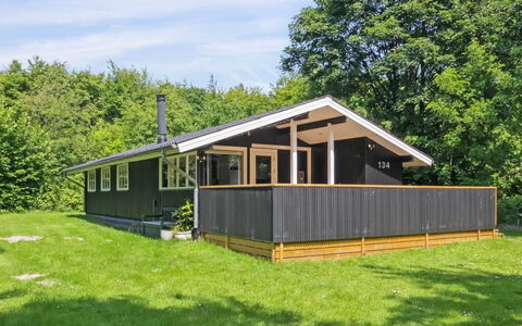 Jutta - 28Km from the Sea: House, Roof, Home, Cottage, Siding, Shade, Porch, Lawn, Garden Buildings, Estate