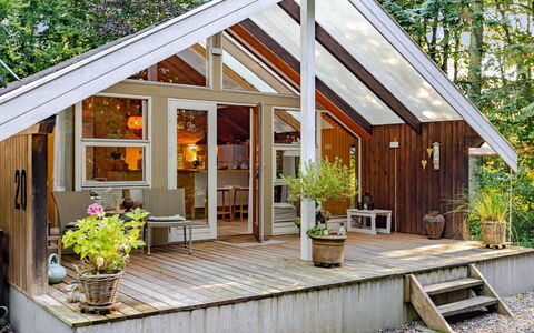 Swenki - 29Km from the Sea: Wood, Cottage, Home, Door, Garden Buildings, Hardwood, Shed, Siding, Porch, Plank