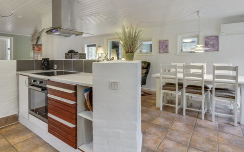 Josina - 32Km from the Sea: Flooring, Interior Design, Floor, Furniture, Wood, Ceiling, Major Appliance, Kitchen, Countertop, Room