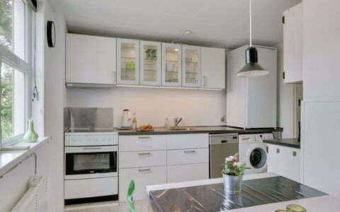 Øthi: Kitchen, Kitchen Appliance, Countertop, Interior Design, Flooring, Major Appliance, Cabinetry, Ceiling, Furniture, Light Fixture