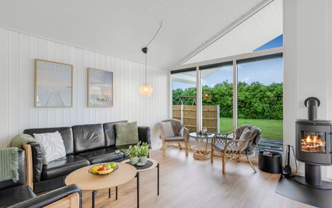 Picabo - 750M to the Fjord: Furniture, Interior Design, Flooring, Couch, Floor, Wood, Ceiling, Living Room, Table, Chair