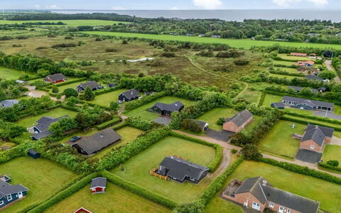 Picabo - 750M to the Fjord: Green, Landscape, Land Lot, Roof, Plain, Rural Area, Bird'S-Eye View, Field, Plantation, Village