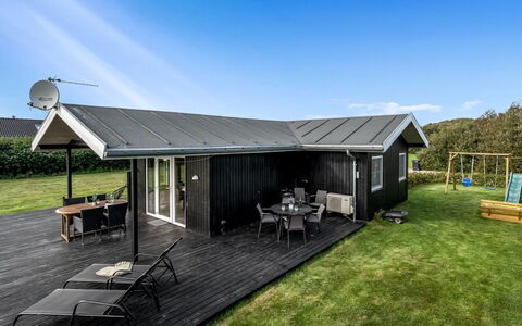 Holm - 700M to the Fjord: Cottage, Home, House, Roof, Porch, Estate, Siding, Garden Buildings, Farmhouse, Yard