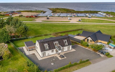 Timotej - 75M to the Fjord: Wood, Cottage, Home, Log Cabin, Lumber, Siding, Hardwood, Natural Material, Garden Buildings, Hut