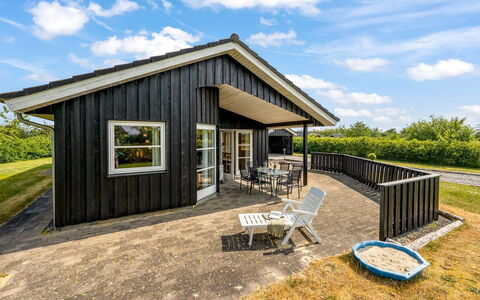 Saara - 700M to the Fjord: Furniture, Interior Design, Chair, Flooring, Table, Resort, Floor, Ceiling, Room, Eco Hotel