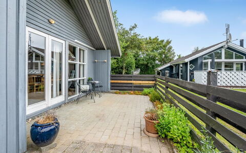 Remo - 990M to the Fjord: Home, Siding, Cottage, Deck, Porch, Estate, Plank, Yard, Shade, Hardwood