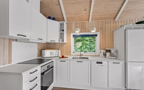 Remo - 990M to the Fjord: Kitchen, Major Appliance, Kitchen Appliance, Wood, Refrigerator, Countertop, Interior Design, Home Appliance, Flooring, Cabinetry