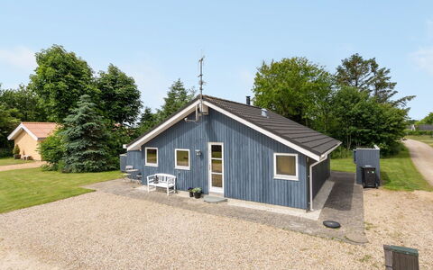 Jarik - 1.2Km to the Fjord: Furniture, Interior Design, Flooring, Wood, Floor, Ceiling, Wood Flooring, Chair, Table, Lighting