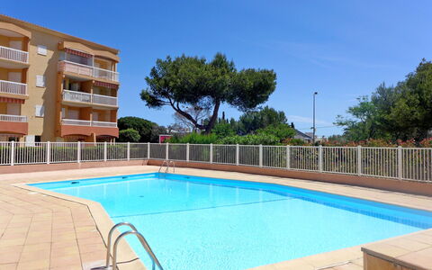 Saint Aygulf 100: Water, Sky, Building, Property, Swimming Pool, Plant, Azure, Tree, Shade, Rectangle