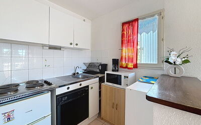 Accommodation:&nbsp;Le Panama 100.1