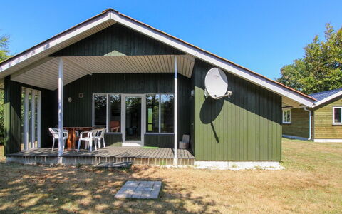 Jaane - 650M to the Fjord: Grass, House, Architecture, Home, Roof, Cottage, Land Lot, Lawn, Plain, Rural Area