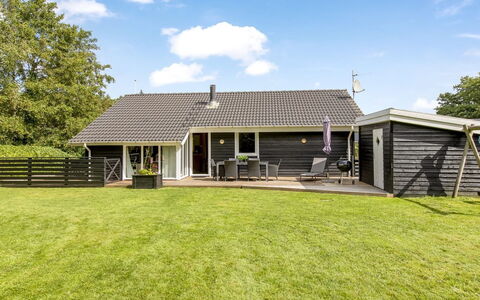 Gretje - 650M to the Fjord: House, Roof, Home, Cottage, Shade, Lawn, Garden, Estate, Landscaping, Farmhouse