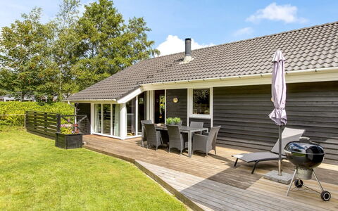 Gretje - 650M to the Fjord: Roof, Home, House, Cottage, Shade, Siding, Hardwood, Estate, Porch, Garden