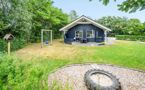 Herlugh - 1Km to the Fjord: House, Roof, Cottage, Home, Lawn, Garden, Estate, Garden Buildings, Landscaping, Farmhouse