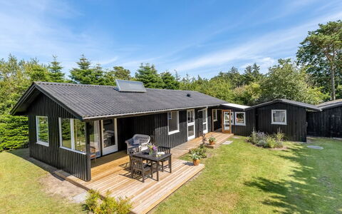 Cristal - 400M to the Fjord: Cottage, Shed, Hut, Farmhouse, Prairie, Shack, Barn, Log Cabin, Garden Buildings