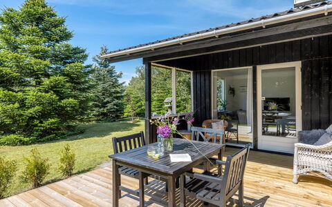 Cristal - 400M to the Fjord: Cottage, Shed, Hut, Farmhouse, Prairie, Shack, Barn, Log Cabin, Garden Buildings