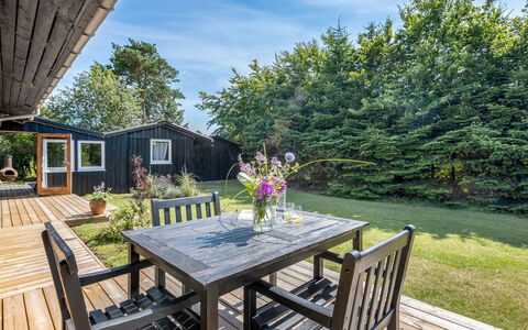 Cristal - 400M to the Fjord: Cottage, Shed, Hut, Farmhouse, Prairie, Shack, Barn, Log Cabin, Garden Buildings