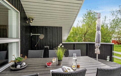Wenche - 600M to the Fjord: Roof, House, Home, Cottage, Door, Siding, Deck, Porch, Plank, Hardwood