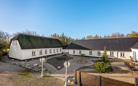 Fintan - 2Km to the Fjord: Residential Area, Shrub, House, Home, Garden, Estate, Shade, Landscaping, Lawn