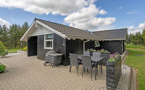 Thore - 400M from the Sea: Cottage, Shed, Hut, Farmhouse, Prairie, Shack, Barn, Log Cabin, Garden Buildings