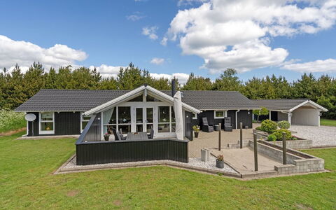 Thore - 400M from the Sea: Cottage, Shed, Hut, Farmhouse, Prairie, Shack, Barn, Log Cabin, Garden Buildings